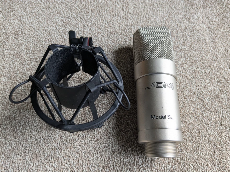 ADK SL Large Diaphragm Condenser Microphone with Shockmount, Windshield and Case - Image 4 of 4