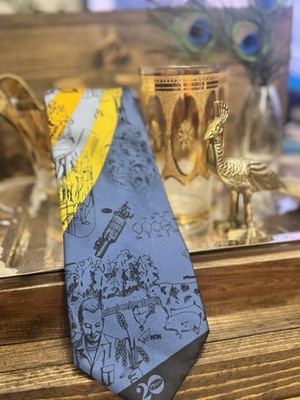 Vintage Japan Taito Silk Pfizer Medical Pharmaceutical Tie 1975