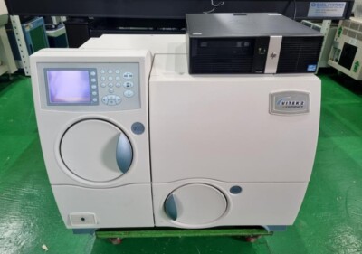 LAB Equipment VITEK 2 COMPACT [#B240821]