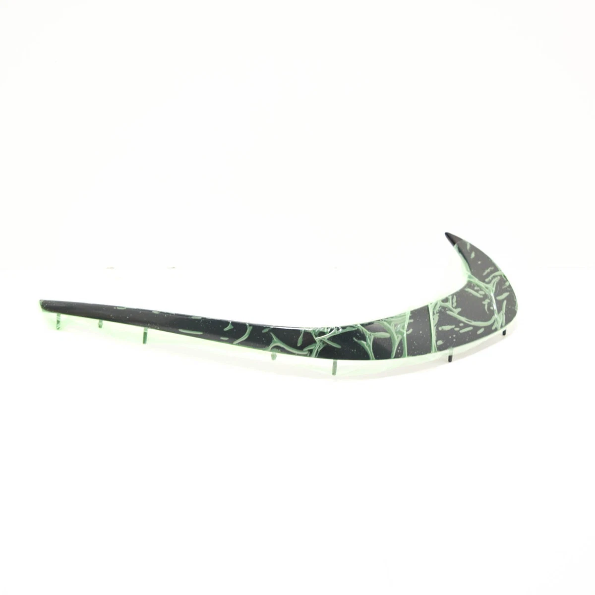 NEU MB A W176 AMG FRONT BUMPER RIGHT GLISC BLACK FLICK A1768855000 