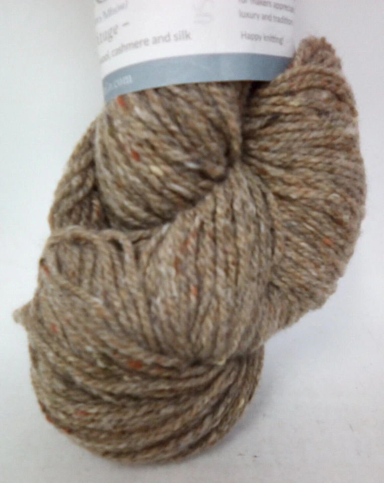 THE FIBRE CO Arranmore Donegal Heritage Lana Efectivo/Seda 328yds Hilo Río Esque Foto 2 de 2