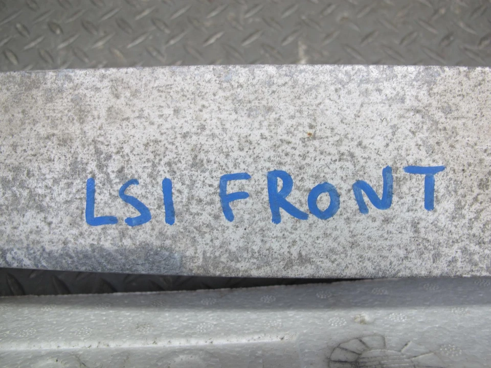 95-97 LEXUS LS400 UCF20L PARACHOQUES DELANTERO BARRA DE REFUERZO DE IMPACTO Y ESPUMA OEM Foto 2 de 4