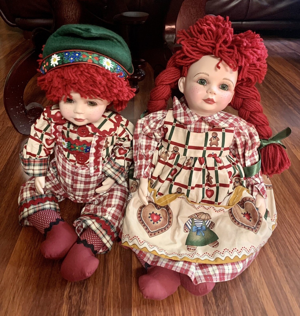 Vintage RAGGEDY ANN AND RAGGEDY ANDY DOLLS PORCELAIN DOLL YARN