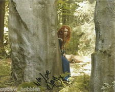 Amy Manson Once Upon A Time Autographed Signed 8x10 Photo COA D