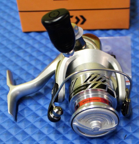 Carrete giratorio Daiwa Crossfire 20CROSSFIRE LT ¡ELIGE TU MODELO! - Imagen 18 de 37