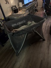 Nuna Sena Aire Playard Gray Granite Portable Crib Travel Cot No Changer