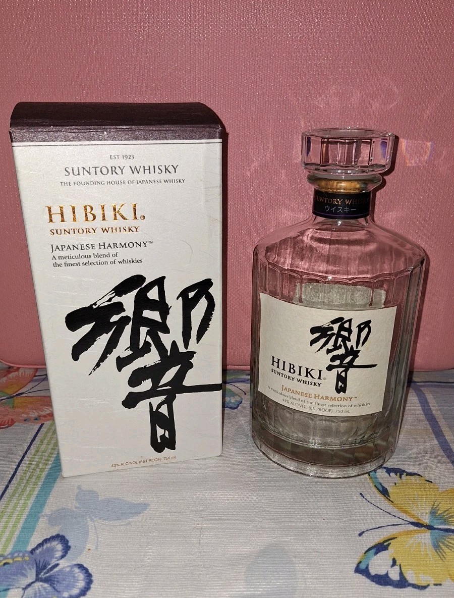 🪷Hibiki Suntory Whisky 12yr (NAS) 750ml Btl 🌸Unrinsed