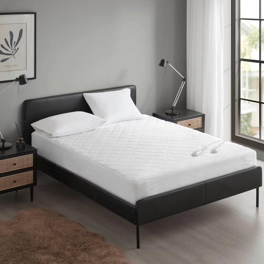 Sharper Image Full Embossed Microfiber Heated Mattress Pad White