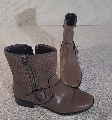 CALVIN KLEIN Sz 8 Quilted Leather Moto Ankle Women's Boots Black Rauline New