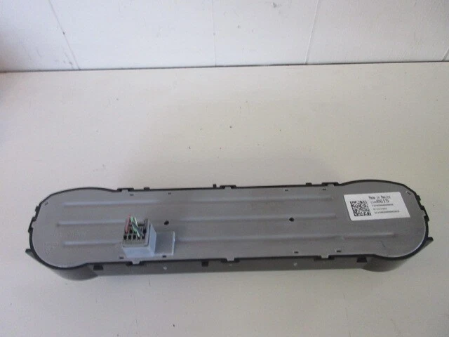 2015-2019 GMC Sierra 2500 Heat A/C Temperature Control Unit OEM LKQ - Image 2 of 4