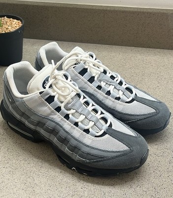 Nike Air Max 95 Men's Low Top Lace-Up Sneakers Gray White Black