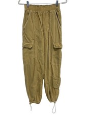 BDG Urban Outfitters Cargo Joggers Size Small Elastic Waist Pull On Tan Utility
