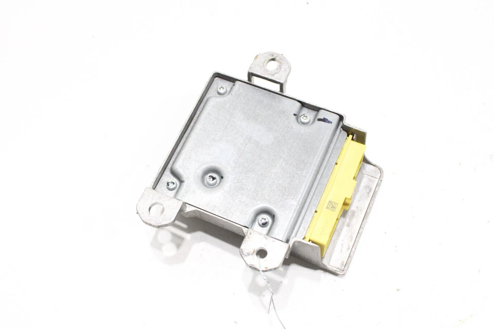 2018-2020 HONDA ACCORD RESTRAINT DIAGNOSTIC COMPUTER CONTROL MODULE SRS UNIT OEM - Image 4 of 4