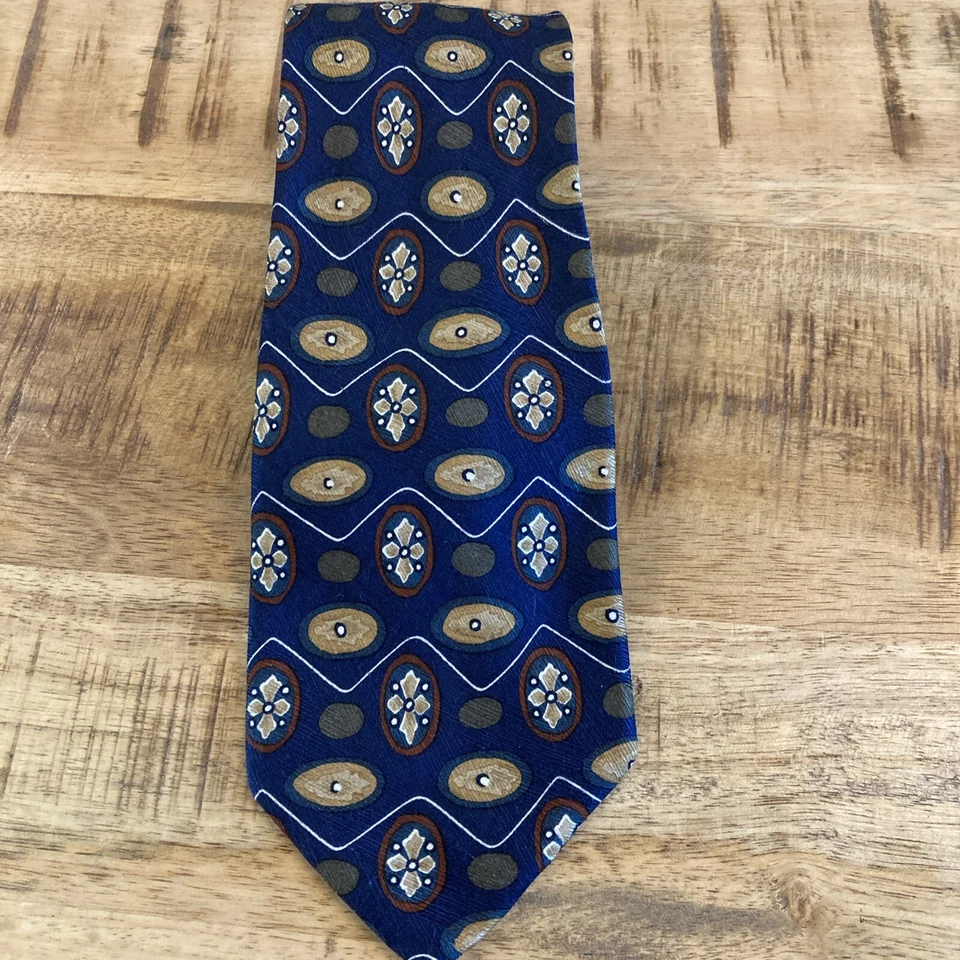 Corbata de seda italiana COACH para hombre de diseñador azul geométrico ITALIA USADA EN EXCELENTE ESTADO 61" X 3,5" Foto 4 de 4