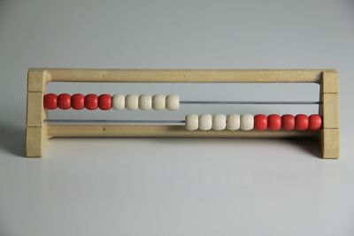 20`er Rechenrahmen rot-weiß, Abakus, student`s abacus, System ''Kühnel'' ReWood 