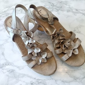 boc wedge sandals with flowers