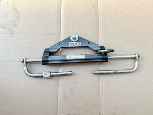Seastar Baystar Outboard Hydraulic Steering HC4658H 5.52 PSI 👍
