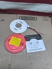 Kidde 30CUAR-V Smoke Carbon Monoxide Alarm Hardwired AA Backup New Open Box