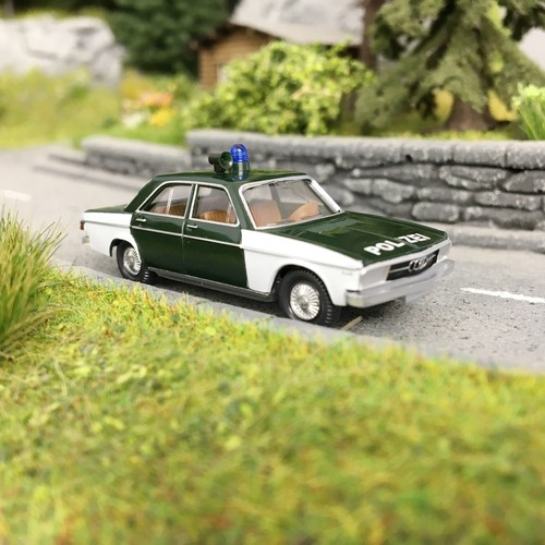 Audi 100 "Polizei"-HO 1/87-WIKING 86432 | Condition: Neuf