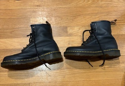 Dr. Martens 1460 Men's Original Smooth Leather Lace Up Boots - Black, Size 6 M