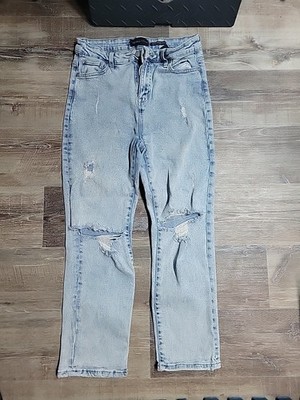 Kendall & Kylie Size 7/28 The Icon High Rise Straight Jeans. Light Denim Color