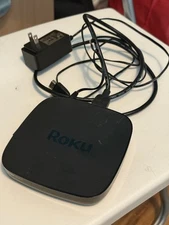 Roku Ultra LT HD 4K HDR Media Streamer  Works Great , No Remote