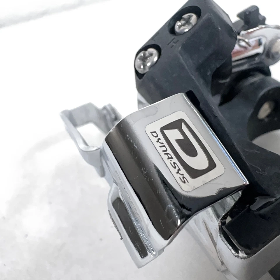 Shimano XT FD-M785 Dyna-sys Triple Front Derailleur Dual Pull 34.9 Low Clamp - Image 3 of 4