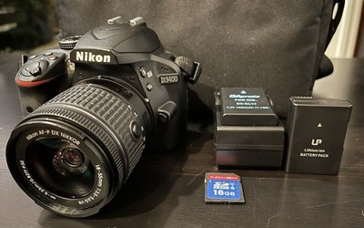 Nikon D3400 DSLR Camera Kit Bundle   18-55mm Lens SD Card Charger 4356 shutter