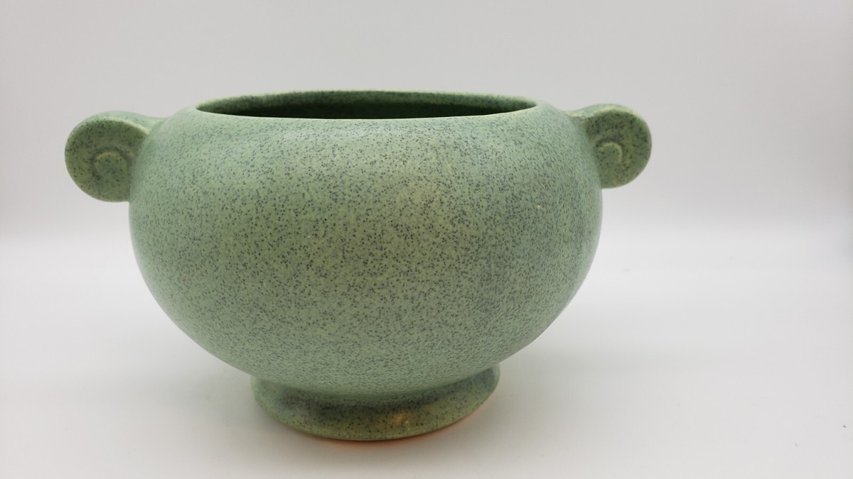Vintage McCoy Floraline 457 Matte Speckled Green Art Deco Round 