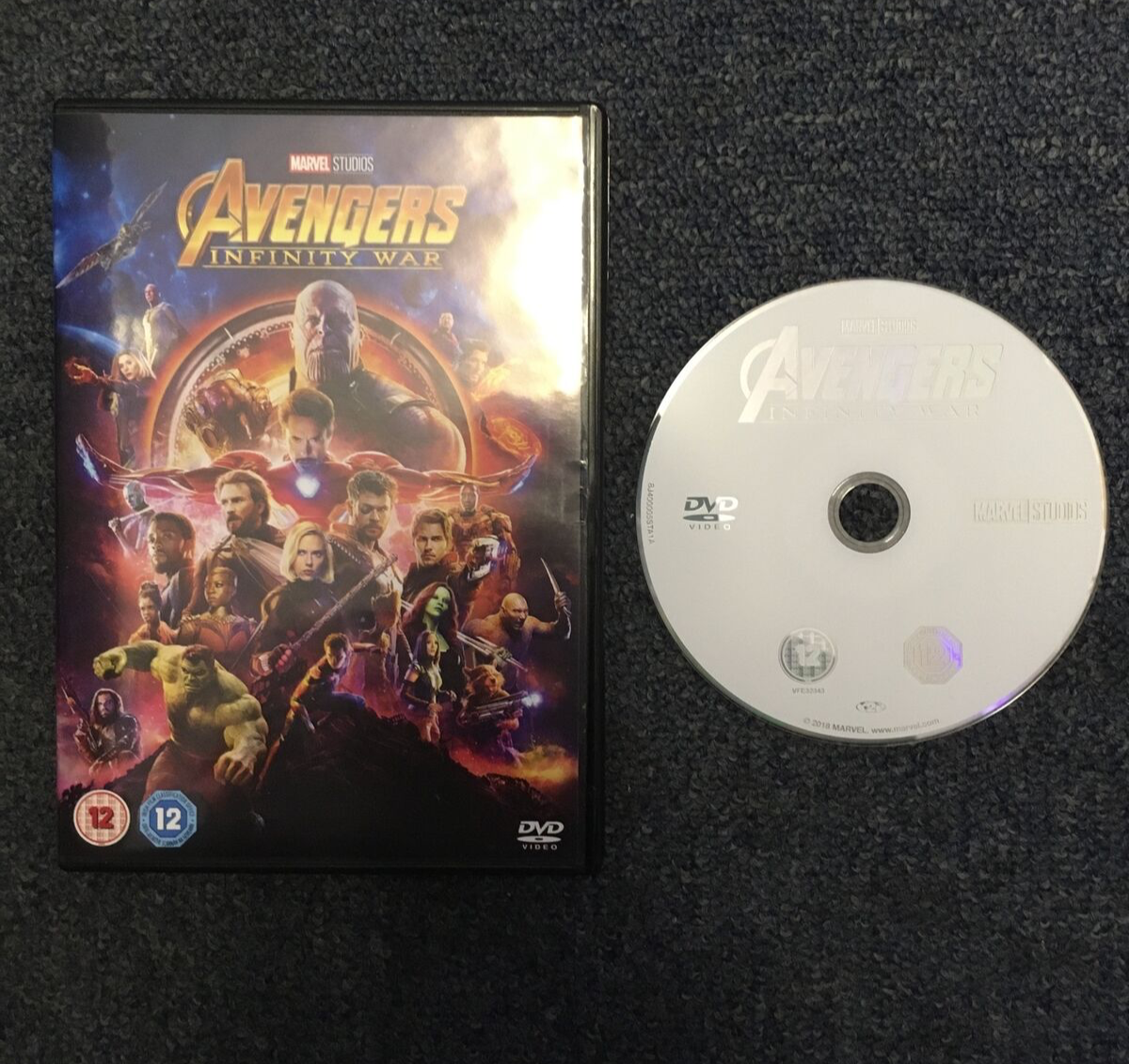 NEAR MINT - AVENGERS INFINITY WAR - Marvel Studios DVD Film