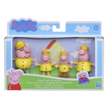 Peppa Pig Peppa’s Adventures Peppa’s Family Rainy Day Figure 4-Pack in Raincoats