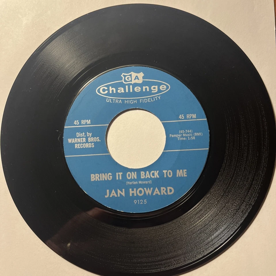 Jan Howard - My Baby's In Berlin / Bring It On Back To Me, Challenge 45 rpm 1961 Foto 3 de 4