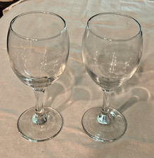 Pasabahce Yin Yang Tear Drop Mark Wine Glasse...
