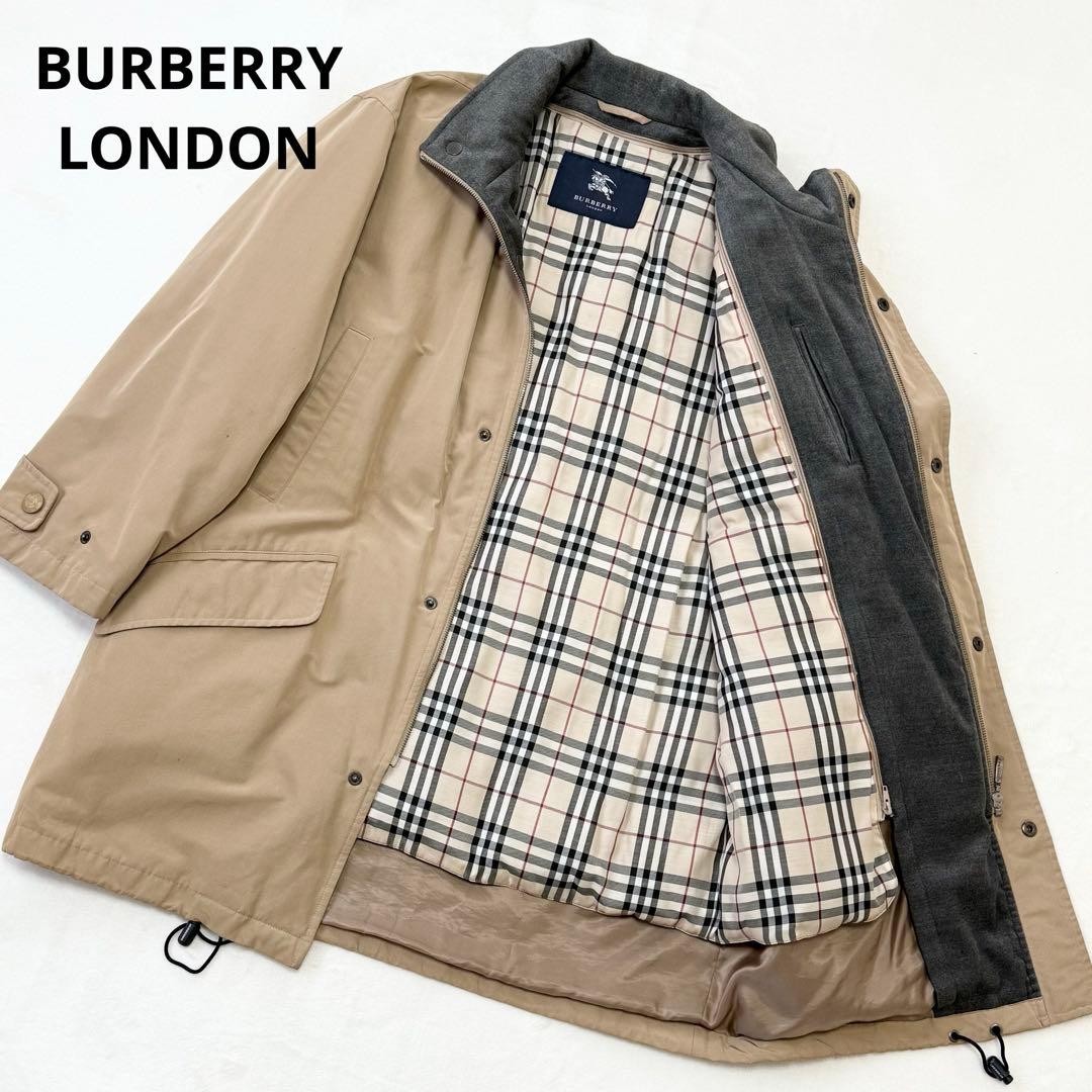 Burberry London Balenciaga Coat, M, Nova Check Lining, Water-Repellent, Durable