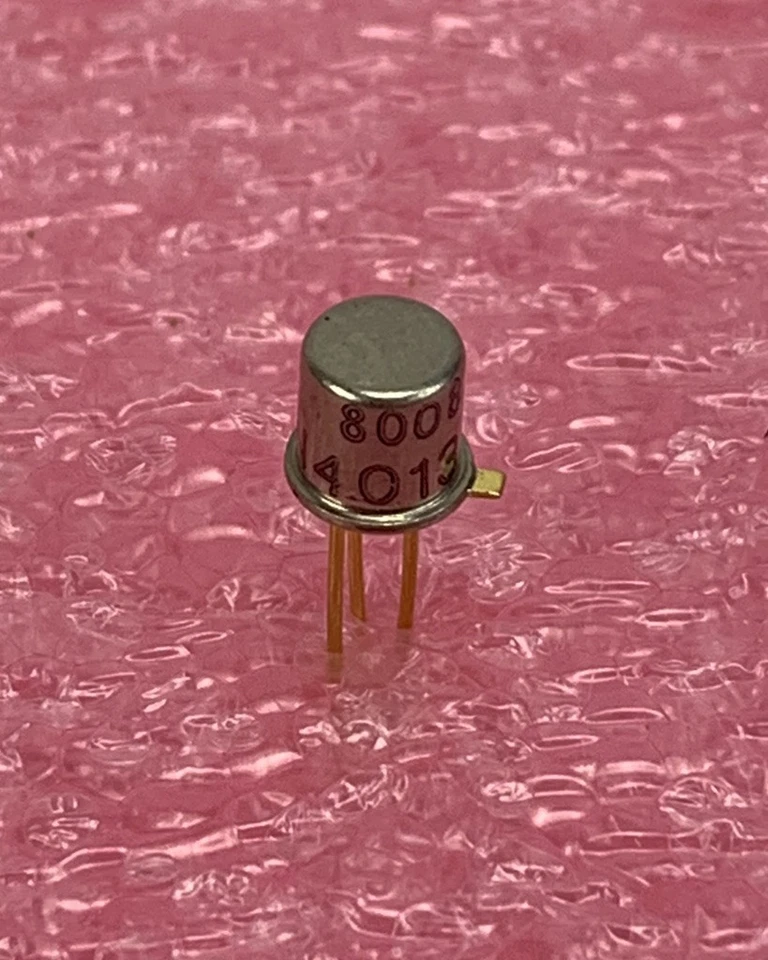 Transistor de oro Solid State Scientific 2N4013 (lote de 5) Foto 4 de 4