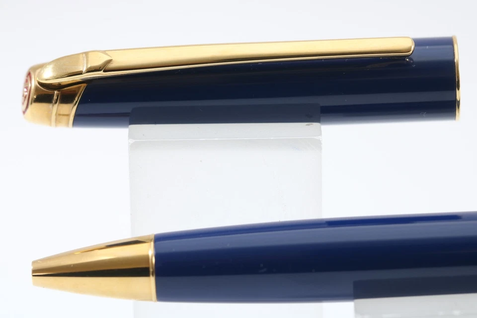 Vintage Caran d'Ache Leman Sapphire Blue Ballpoint Pen, GT (Cased & Refill) - Image 2 of 4