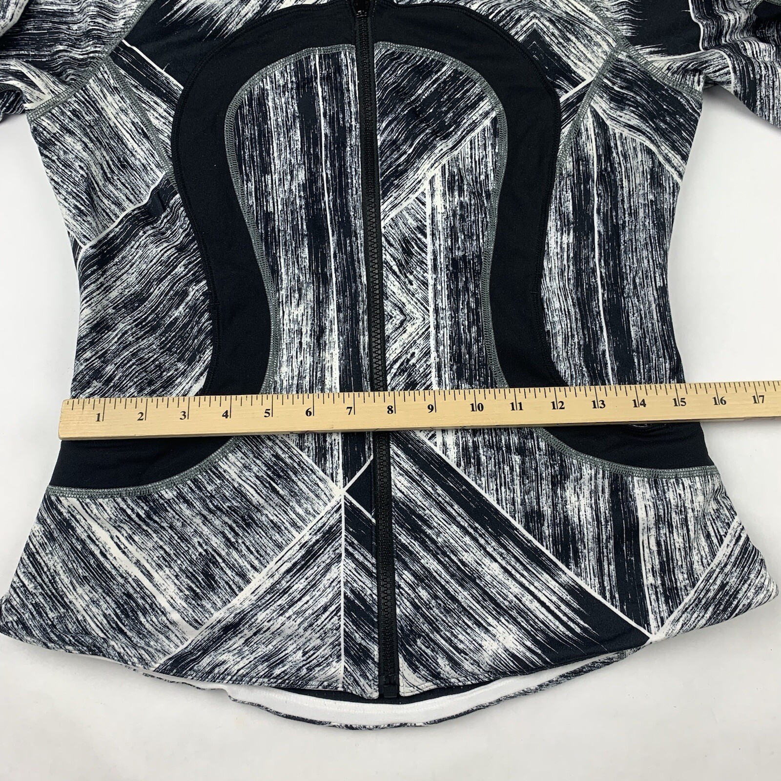 Lululemon Heatwave Reversible Jacket Women Sz 8 Find … Gem