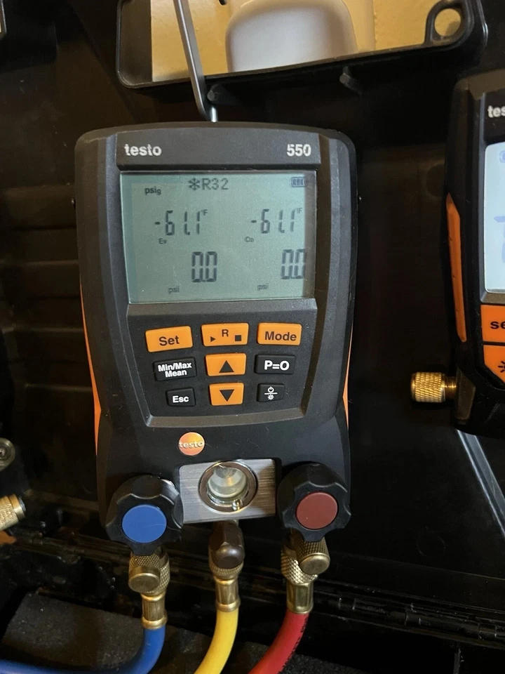 Colector digital Testo 550 HVAC + Paquete Testo 552 con mangueras y estuche rígido💥 Foto 2 de 4