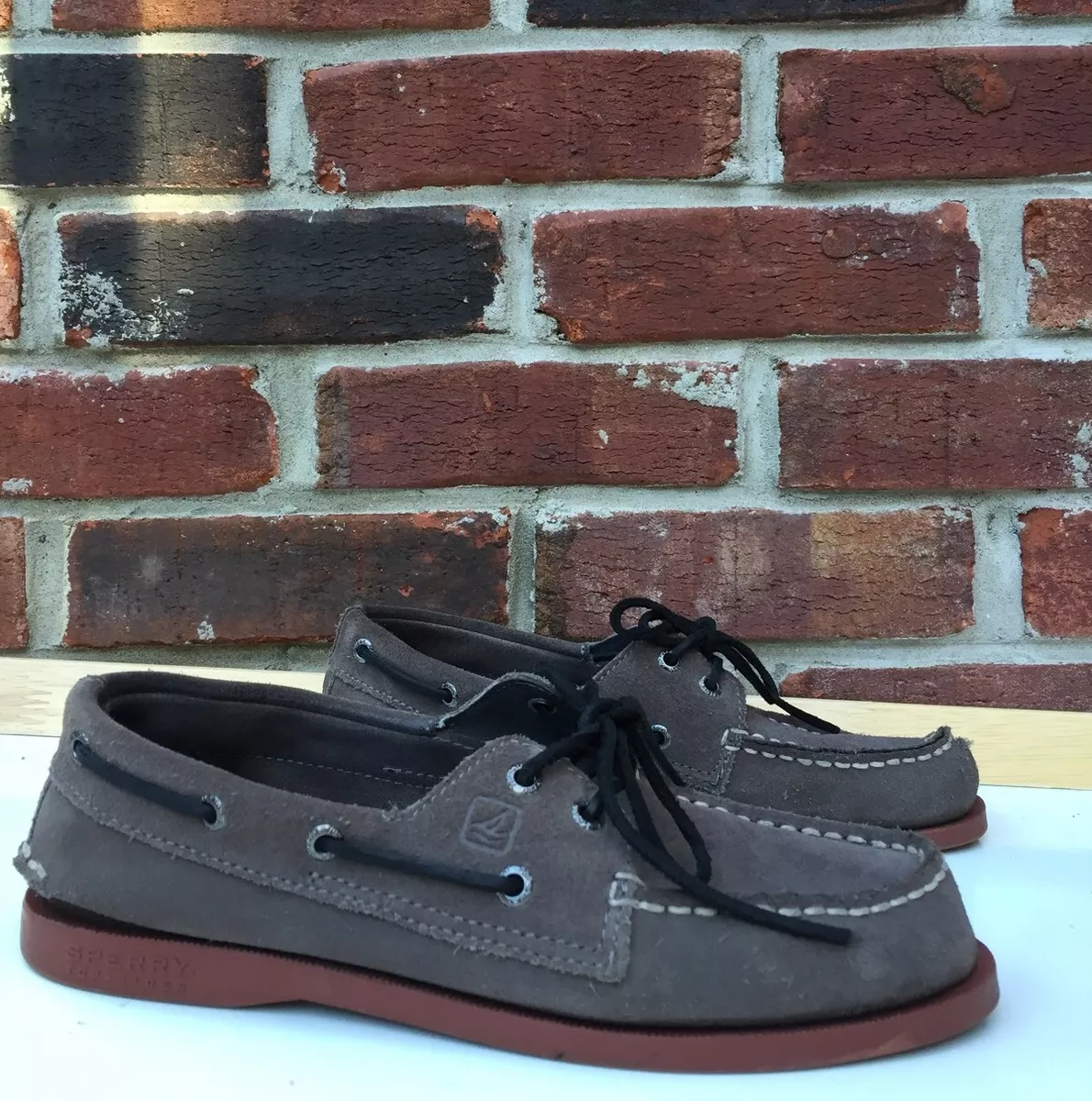 Red bottom boat shoes hotsell