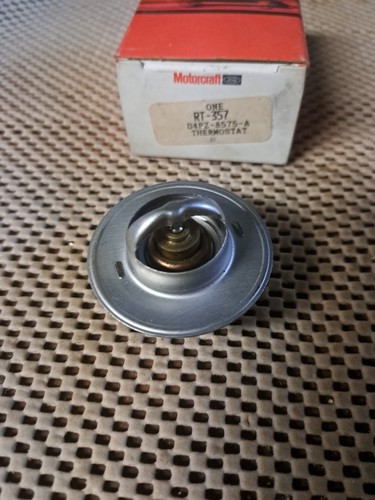 NOS Motorcraft RT-357 Engine Coolant Thermostat - 190 Degree - Ford D4PZ-8575-A