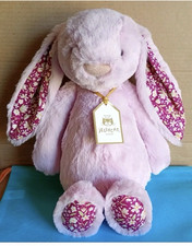 新品タグ付き Medium Lavender Bunny Bashful Lavender Bunny - Small Jellycat | Jelly Journal