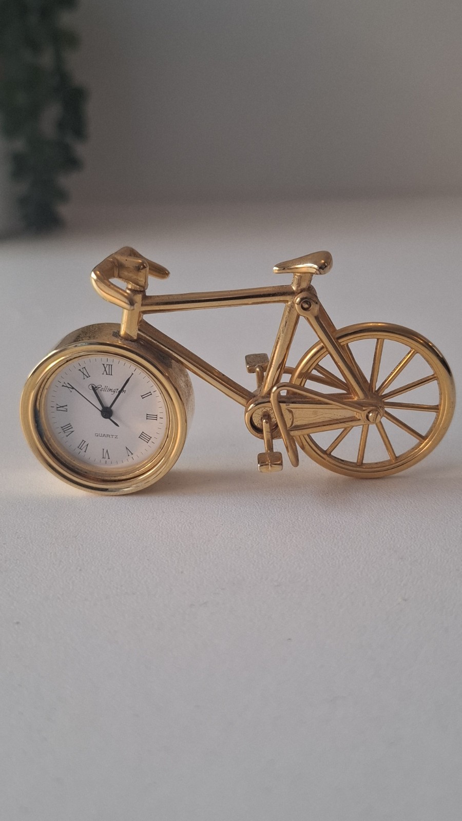 Gold Bicycle Desk Clock Quartz Novelty Ornament Working Mini Mantel Clock