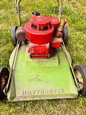Hayter Hayterette Petrol Push Reel/Cylinder Lawn Mower Green/Red