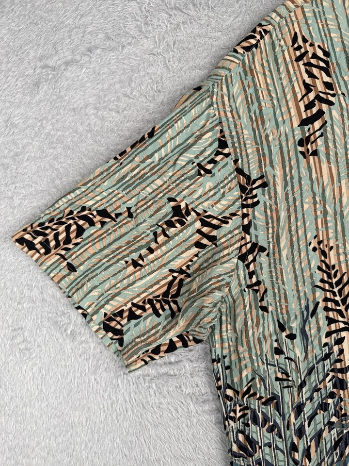 Campia Moda Shirt Men Extra Large Blue Button Hawaiian Floral Stripe 100% Rayon - Image 3 of 4