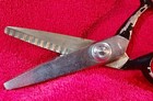Vintage 7 inch Pinking Scissors Black Handle from Japan — photo 2