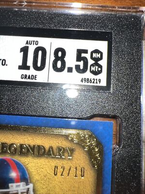 2013 Topps Truly Legendary Lawrence Taylor Gold Foil 2/10 Auto SGC