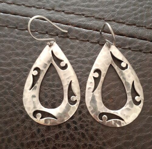 Silpada Sterling Silver Teardrop Shape Earrings Signed 925 India - Picture 12 of 15