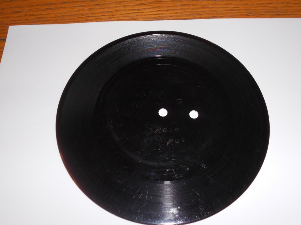 Vintage Brook Brothers 2 sided Acetate Single, Crosswords / Whistle to