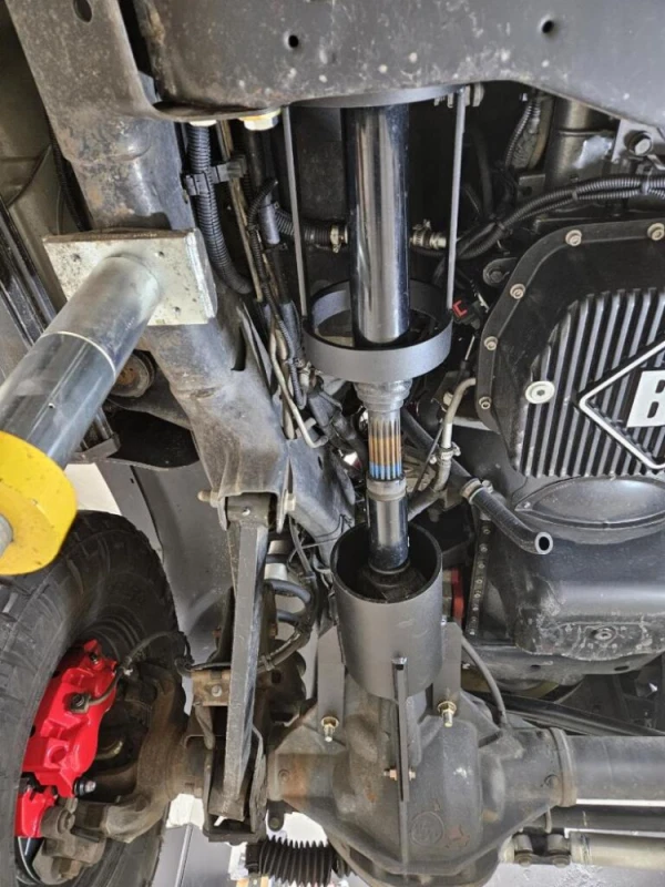 Camión Dodge 2003-2010 DHD 600-427 eje de transmisión delantero aro en eje **STOC Foto 2 de 3