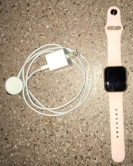 apple watch series 4 40mm rose